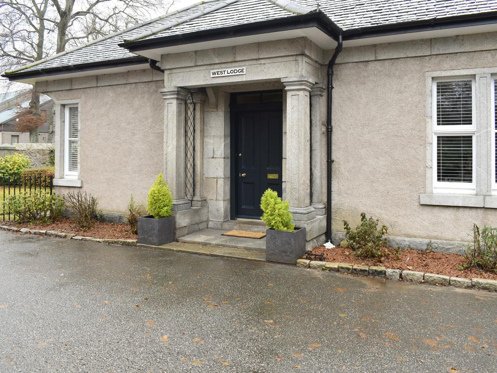 West Lodge Banchory Bagian luar foto